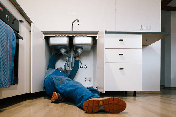 Professional Emergency Plumber technician working in East Meredith, NY